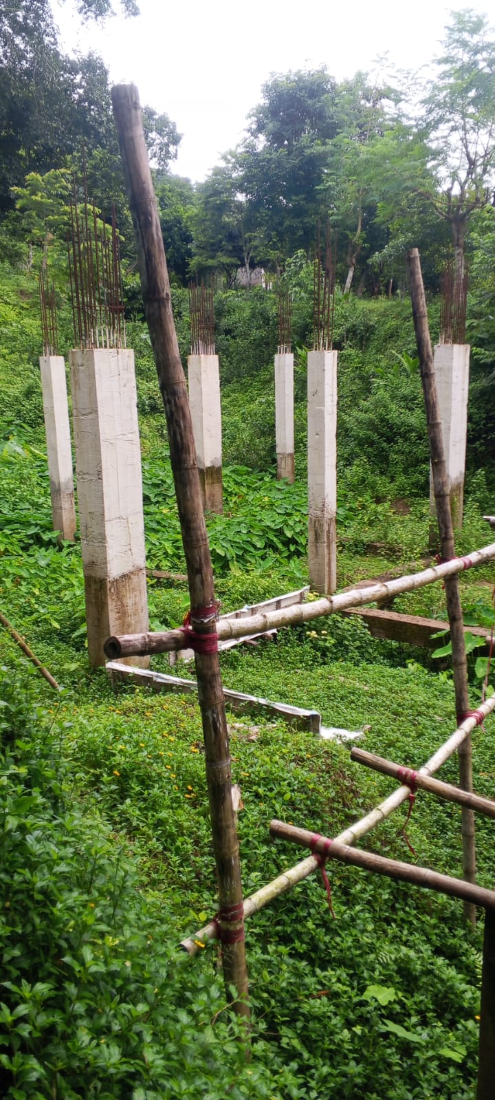 রাঙামাটিতে বন বিভাগের বাঁধার মুখে কাপ্তাই সীতাঘাট মন্দিরের উন্নয়ন কাজ বন্ধ,স্থানীয়দের মাঝে ক্ষোভ